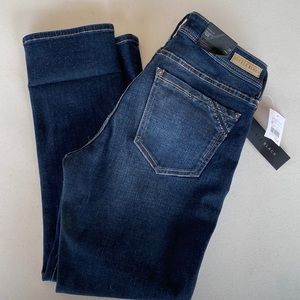 Buckle Black stretch dark denim ankle capri